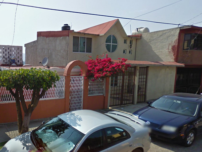Casa en venta Calle Golfo De Pechora 62, Fracc Lomas Lindas I Sección, Atizapán De Zaragoza, México, 52947, Mex
