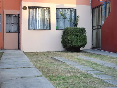 Vendo (ó Permuto Por Otro Inmueble) Casa En Rinconada San Felipe Coacalco, Edo. De Mexico;