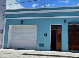 Doomos. HERMOSA CASA EN VENTA EN EL CENTRO HISTORICO DE MERIDA