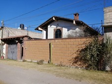 casa tipo cabaña en san felipe tlamimilolpan toluca