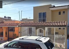 casas en venta - 87m2 - 3 recámaras - guadalajara - 902,000