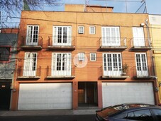 en renta, hermosa casa en san miguel chapultepec - 2 habitaciones - 3 baños - 190 m2