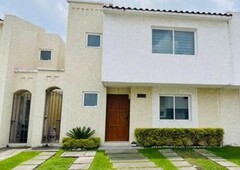 3 cuartos, 150 m casa en renta en villas del castaño