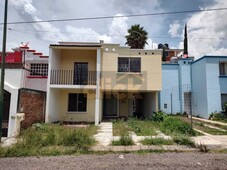 SE VENDE CASA EN FRACC IGNACIO ALLENDE