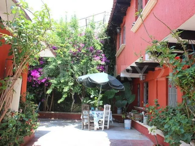 Casa En El Barrio De Guadalupe