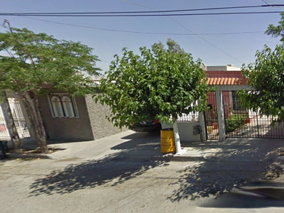 Casa En Remate En Oasis Revolucion, Juarez, Chihuahua. (solo Recursos Propios). -ekc