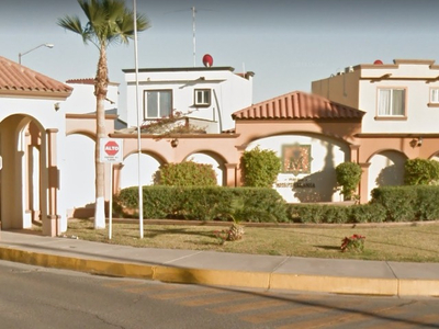 Casa En Venta 4 Recamaras Col Villa Mediterranea Mexicali Baja California