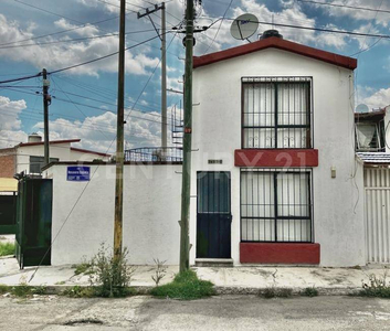 Casa En Venta A En Puebla, Satélite Magisterial, Puebla, Puebla