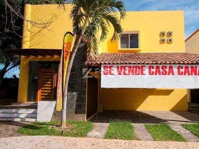 Casa En Venta En Coto Privado Puerta Paraíso Sur En Colima