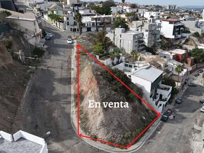 En Venta Terreno En Colinas De Agua Caliente, Tijuana. En Esquina Con Una Vista Espectacular A La...