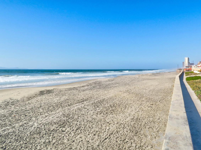 Se Vende Casa Con Vista Al Mar En Playa Santa Mónica, Playa De Rosarit