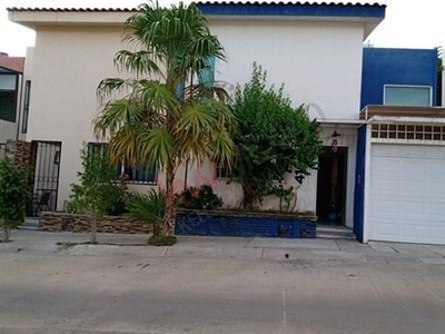Se Vende Casa Fracc. Santa Clara Al Norte Poniente De Tuxtla Gutierrez