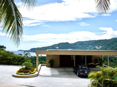 Villa De Vacaciones En Acapulco Con Increíble Vista Al Mar!