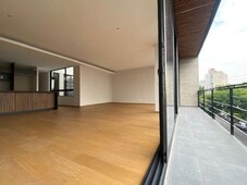 VENTA DEPARTAMENTO EN DEL VALLE CENTRO CON GRAN BALCÓN