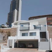 Casas en venta - 300m2 - 4 recámaras - Chihuahua - $7,500,000