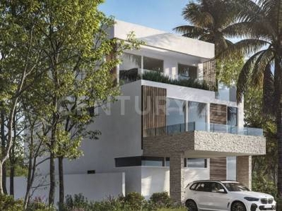Venta de casa en Aqua Residencial, Cancún, Q. Roo OFC09523