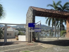 Doomos. En venta Marina Ixtapa Portofino 3 recamaras villa con terraza y vista a la zona de yates V402