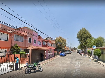 Casa en Venta - Calle Cruz del Cristo 38, Bugambilias, 53110 Naucalpan de Juárez, Méx., Santa Cruz del Monte - 2 baños