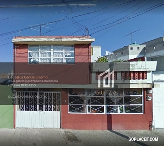 Casa en Venta - RIO CONCHOS, Jardines de San Manuel - 2 baños