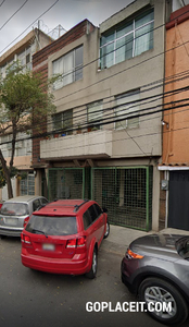 En Venta, CASA EN REMATE - INVERSIÓN GARANTIZADA, Benito Juarez - 4 habitaciones - 3 baños
