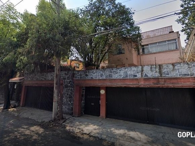 En Venta, CASA GRANDE DE 3 RECÁMARAS A OPCIÓN DE REMODELAR, A UNOS PASOS DE PERIFÉRICO., Alvaro Obregón - 4 baños