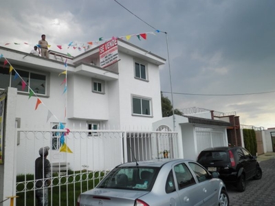 Vendo Casa muy Amplia en Metepec estado de México