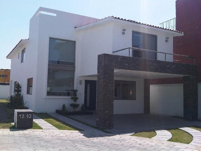 Vendo preciosa casa en La Providencia, Metepec