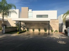 casas en renta - 360m2 - 3 recámaras - temozon norte - 29,000