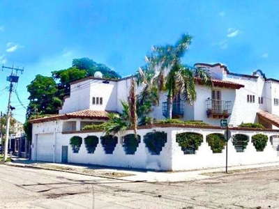 Casa en venta en Prados del Centenario