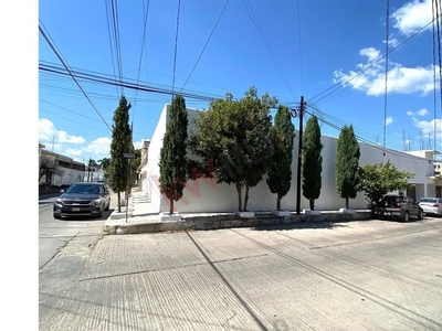 Se VENDE casa de una planta en esquina Colonia Moctezuma