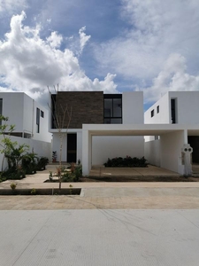 Casas Residenciales en privada Fiora, Cholul, Yucatan.