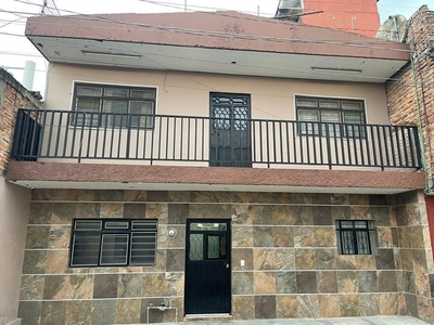 Casa en venta en Colonia Echeverria, Guadalajara