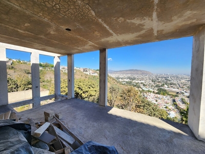 Terreno con vista panorámica dentro de coto en Bugambilias