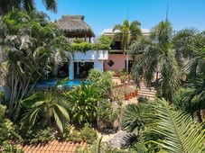 Casa en venta en Olas Altas, Manzanillo