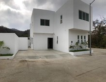 casa en venta en valle paraíso, manzanillo, colima