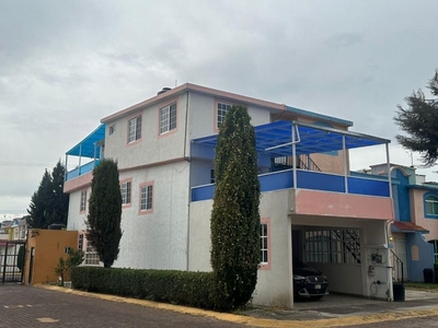 Casa en Renta en Jardines de San Miguel II Cuautitlán Izcalli, Mexico