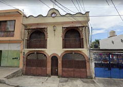 casa en venta en atlacomulco, jiutepec, mor. oportunidad bancaria - 3 recámaras - 423 m2
