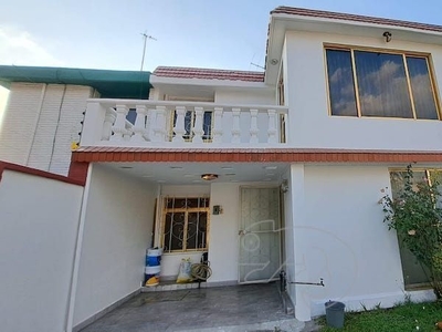 Casa En Venta En Villa De Las Flores