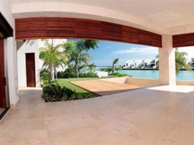 Casa de lujo en venta en Puerto Cancun