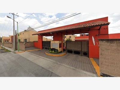 Casa en condominio en venta Calle Adolfo Ruíz Cortines 9-9, Jorge Jiménez Cantú, Cuautitlán Izcalli, México, 54744, Mex