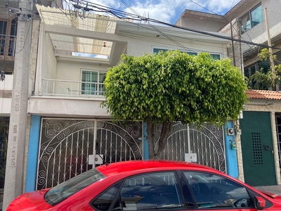 Casa en venta Calle Crisantemo, Fracc Rinconada San Miguel, Cuautitlán Izcalli, México, 54725, Mex