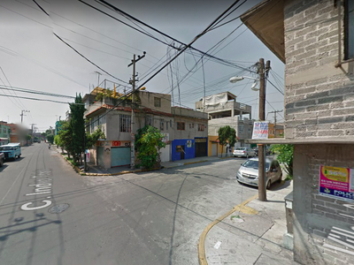 Casa en venta Calle Indio Triste 187-189, Metropolitana 3ra Sección, Nezahualcóyotl, México, 57750, Mex