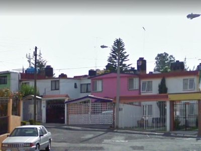 Casa en venta Calle Río Estanzuela 22-23, Fraccionamiento Colinas Del Lago, Cuautitlán Izcalli, México, 54744, Mex