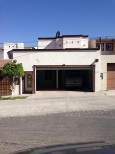 Casa en Venta Loma Dorada