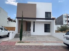 casas en renta - 152m2 - 3 recámaras - el pueblito - 14,500