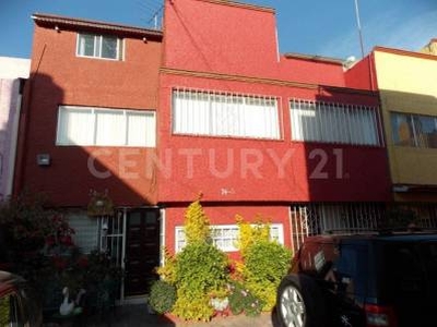 Casa en condominio Bosque Residencial del Sur, Xochimilco, Ciudad de México.