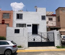 Casa en Venta en Lomas Verdes 3a Sección Naucalpan de Juárez, Mexico