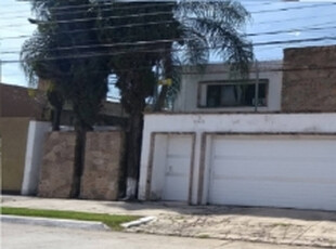 Se Vende Casa Ubicada En Jardines Vallarta En Zapopan