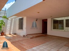 casas en renta - 300m2 - 3 recámaras - zapopan - 23,000