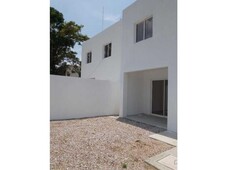 Casas en venta - 147m2 - 3 recámaras - Paraíso - $1,850,000